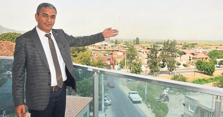 davet etti