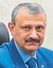 ‘Namaz kılanın önünde kesinlikle yazı olmaz’