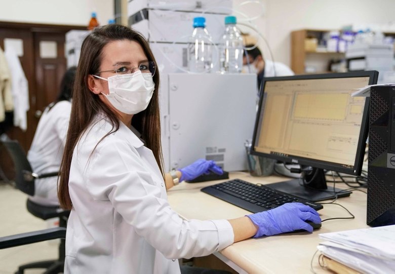 Ege Üniversitesi'nin Geliştirdiği Koronavirüs Aşısı Gönüllüler Üzerinde Denenecek 4 ege universitesinin gelistirdigi koronavirus asisi gonulluler uzerinde denenecek 1610438998485