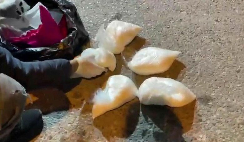 İzmir’deki uyuşturucu operasyonunda 3 tutuklama