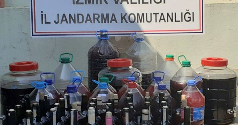 İzmir’de, 163 litre sahte şarap ele geçirildi