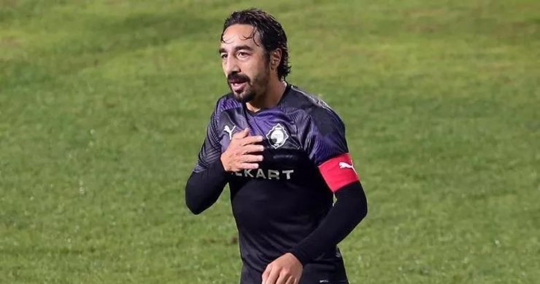 Altaylı İbrahim Öztürk 500. resmi maçına çıktı