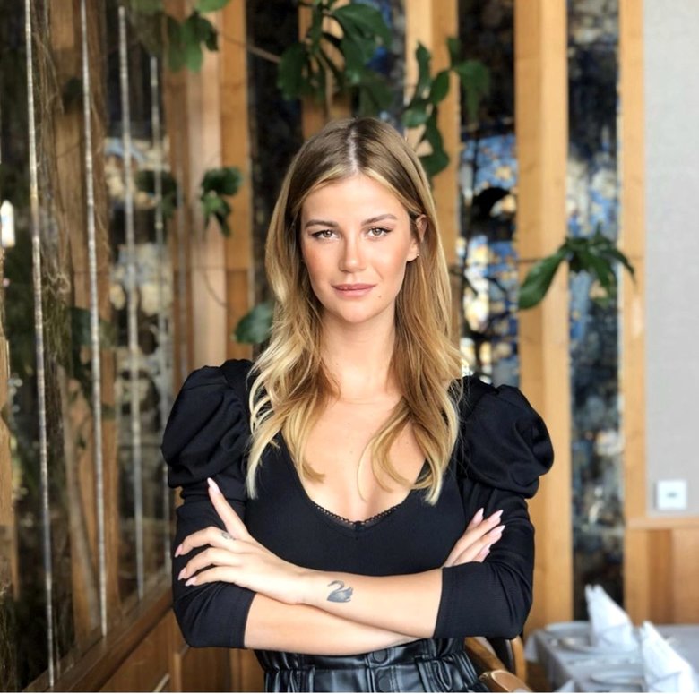 ‘Fedakarlık benim göbek adım’