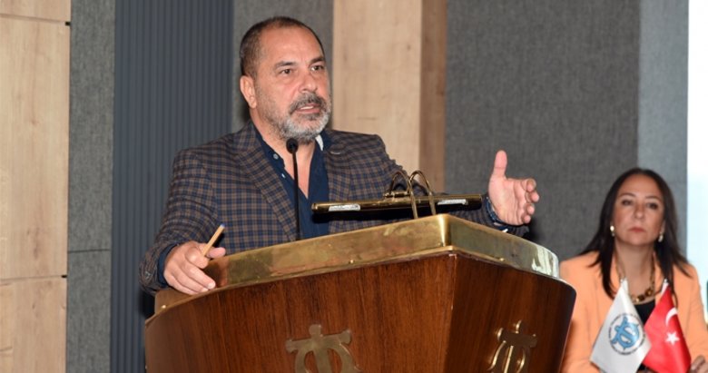 DTO İzmir Şube’de Öztürk güven tazeledi