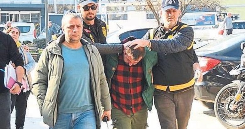 Bilezikleri vermeyince bıçaklayıp öldürdüm