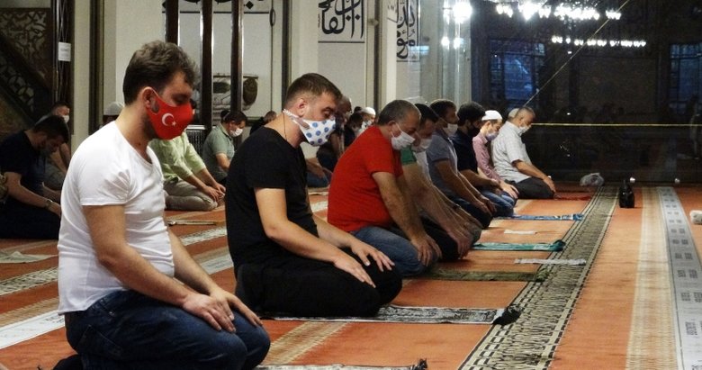 Arefe Günü ibadetleri nelerdir? Arefe günü hangi dualar okunur?