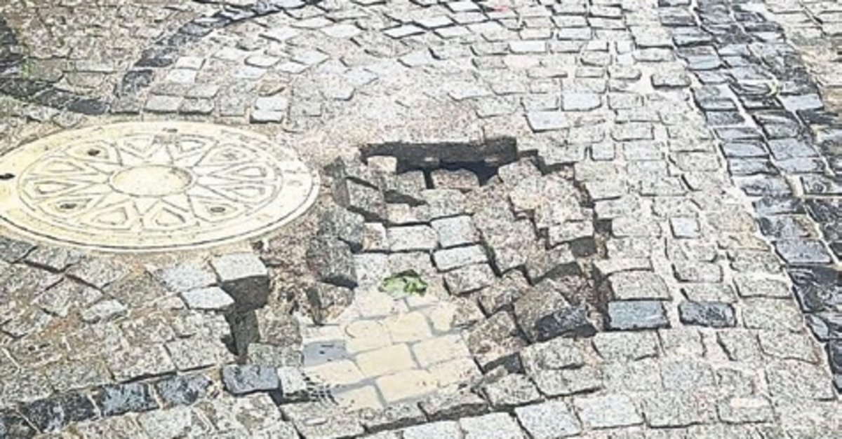 Sanat Sokağı'nda çökme tehlikesi