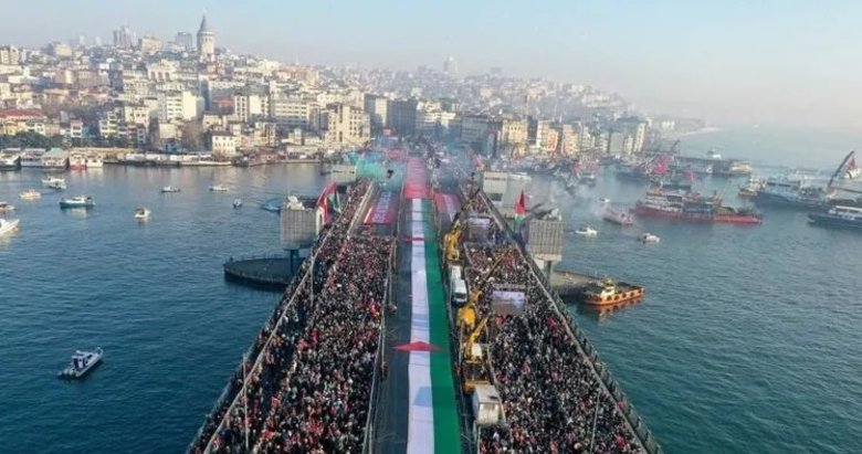 Galata Köprüsü’ndeki tarihi yürüyüşün ulaşım detayları belli oldu