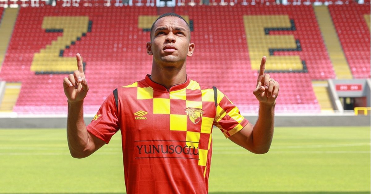 Göztepe'de Juan yolcu!