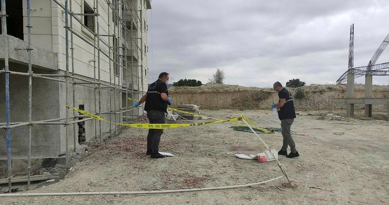 Babanın en acı anı: İnşaattan düşenin oğlu olduğunu terliğinden anladı