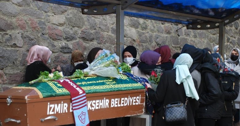 Tur otobüsü kazasında hayatını kaybeden milli sporcu Nazan İzmir’de son yolculuğuna uğurlandı