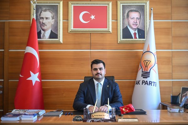 ak-parti-izmir-milletvekili-inandan-ozgur-ozele-sert-cevap-siyasi-rovans-tehditlerine-serbetliyiz-viz-gelir-1776750530718.jpg