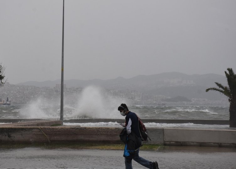 Meteoroloji’den İzmir’e fırtına uyarısı! O saatlere dikkat!