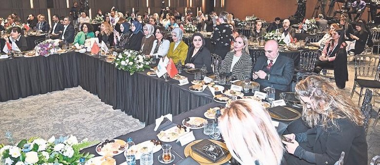 Bakan Özdemir: Kadını güçlendiren politikalar uygulayacağız