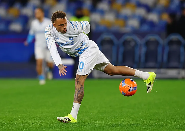 Galatasaray’da transfer hareketliliği! Hollandalı yıldız İstanbul yolcusu mu?