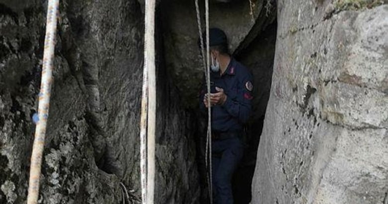 Kaçak kazı yapanlar jandarmaya takıldı