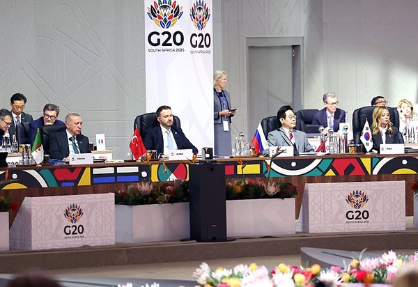 Başkan Erdoğan Güney Afrika’daki G20 Zirvesi’nde konuştu: Ülkelerin borcu adil olarak yapılandırılmalı