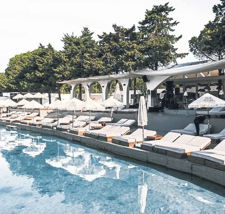 cesme-plajlarinda-2026-tarifesi-1783112189289.jpeg