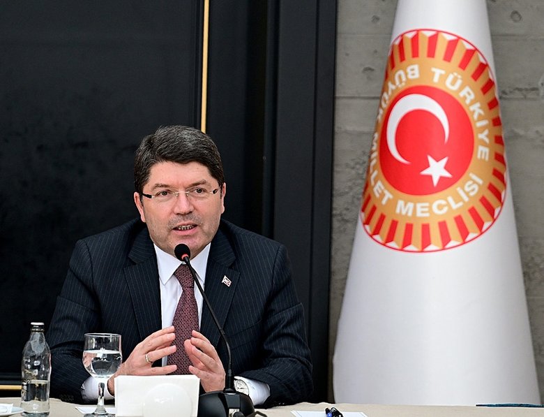 ‘Karanlık zihniyetin hortlamasına izin vermeyeceğiz’