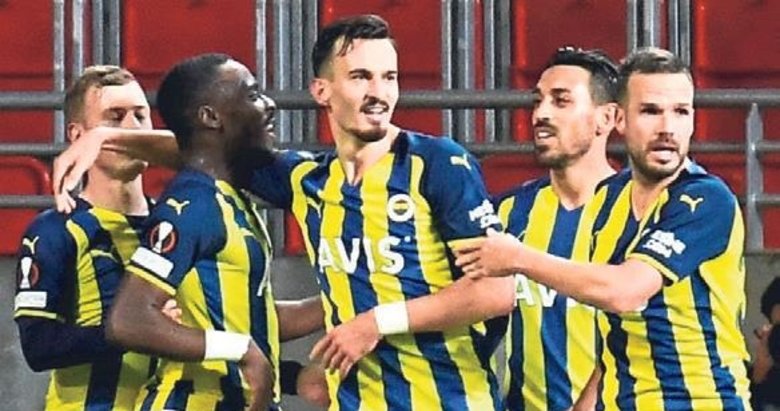 Fenerbahçe galibiyet kovalıyor