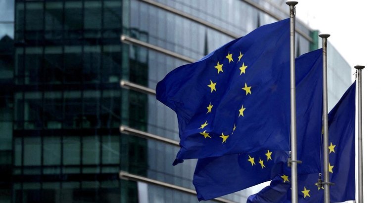 AB, 33’üncü yıl dönümüne sorunlarla giriyor