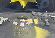Silahlı saldırganlar kıskıvrak yakalandı