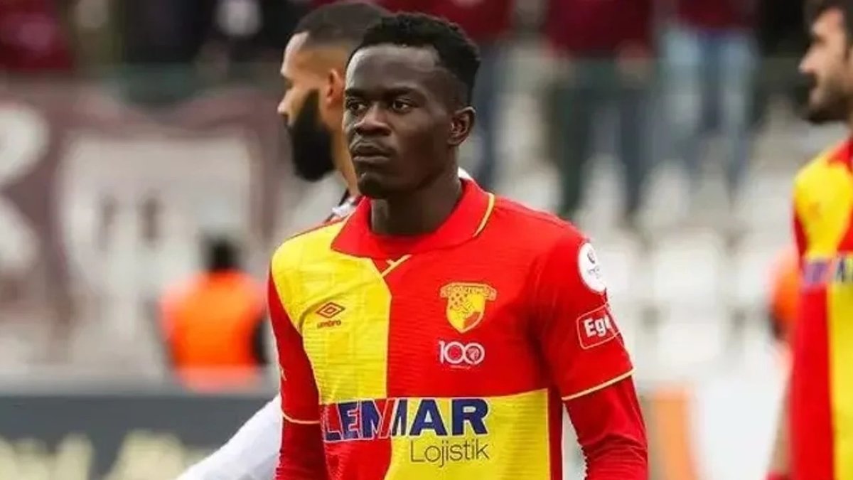 Kara Kartal’ın Dennis ısrarı