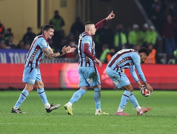 Trabzon’da maç başladı! Ziraat Türkiye Kupası Trabzonspor - Alanyaspor canlı anlatım