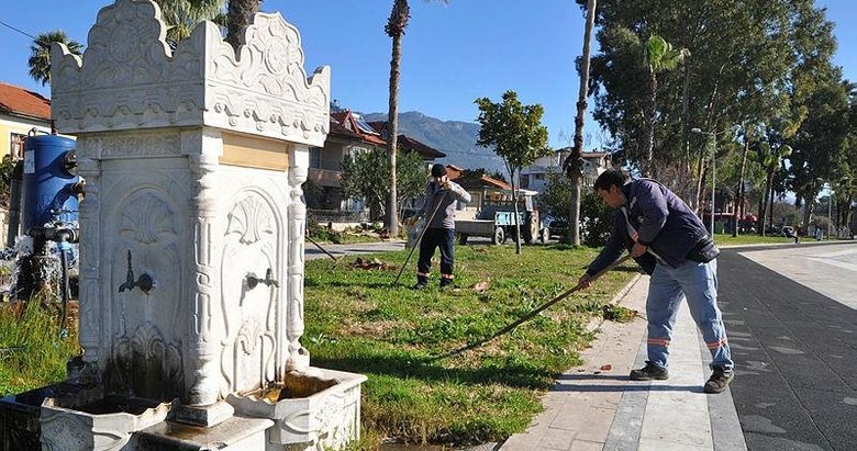 Muğla’da su taşkınından etkilenen vatandaşların yaraları sarılıyor