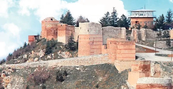 celebinin-memleketi-kutahya-1778397863063.jpeg