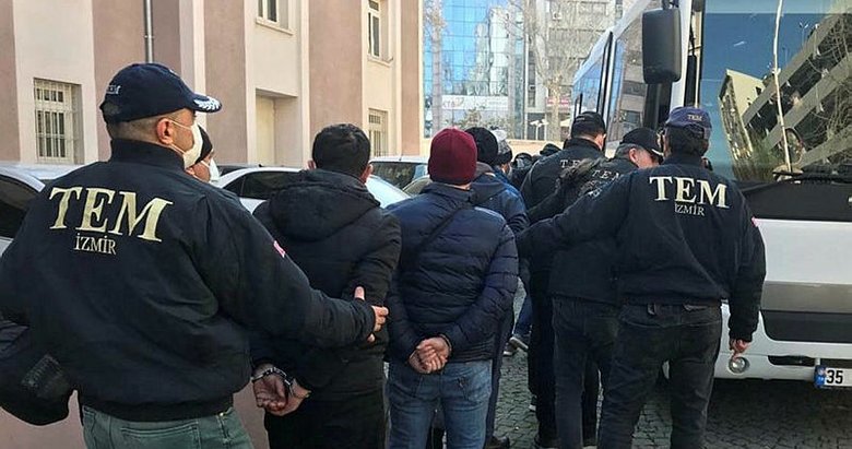 İzmir’deki FETÖ operasyonlarında 980 şüpheli tutuklandı