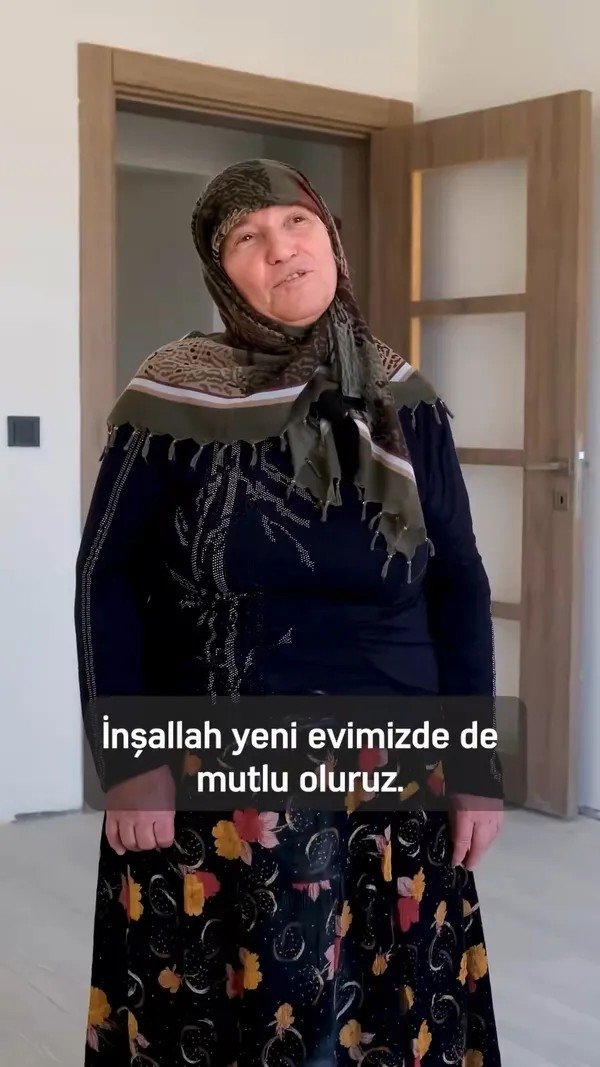sindirgida-deprem-konutlari-teslime-hazir-61lik-depremin-izleri-10-ayda-silindi-1781778197919.jpeg