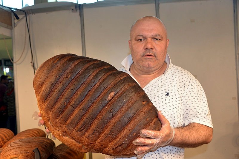 Bu ekmek 77 lira!