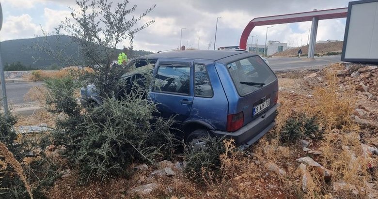 Muğla korkutan kaza! Kendi otomobilinin altında kaldı