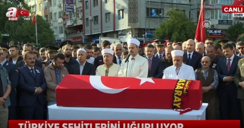 Şehit Astsubay Ömer Yiğit Ulus İzmir’de son yolculuğuna uğurladı
