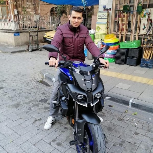 İzmir’de feci kaza: Motosiklet alev topuna döndü, sürücü yanarak hayatını kaybetti