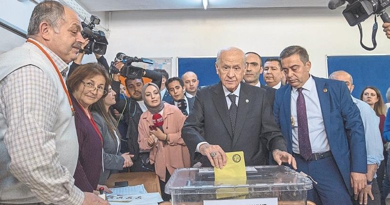 Bahçeli: Seçime katılım yüksek