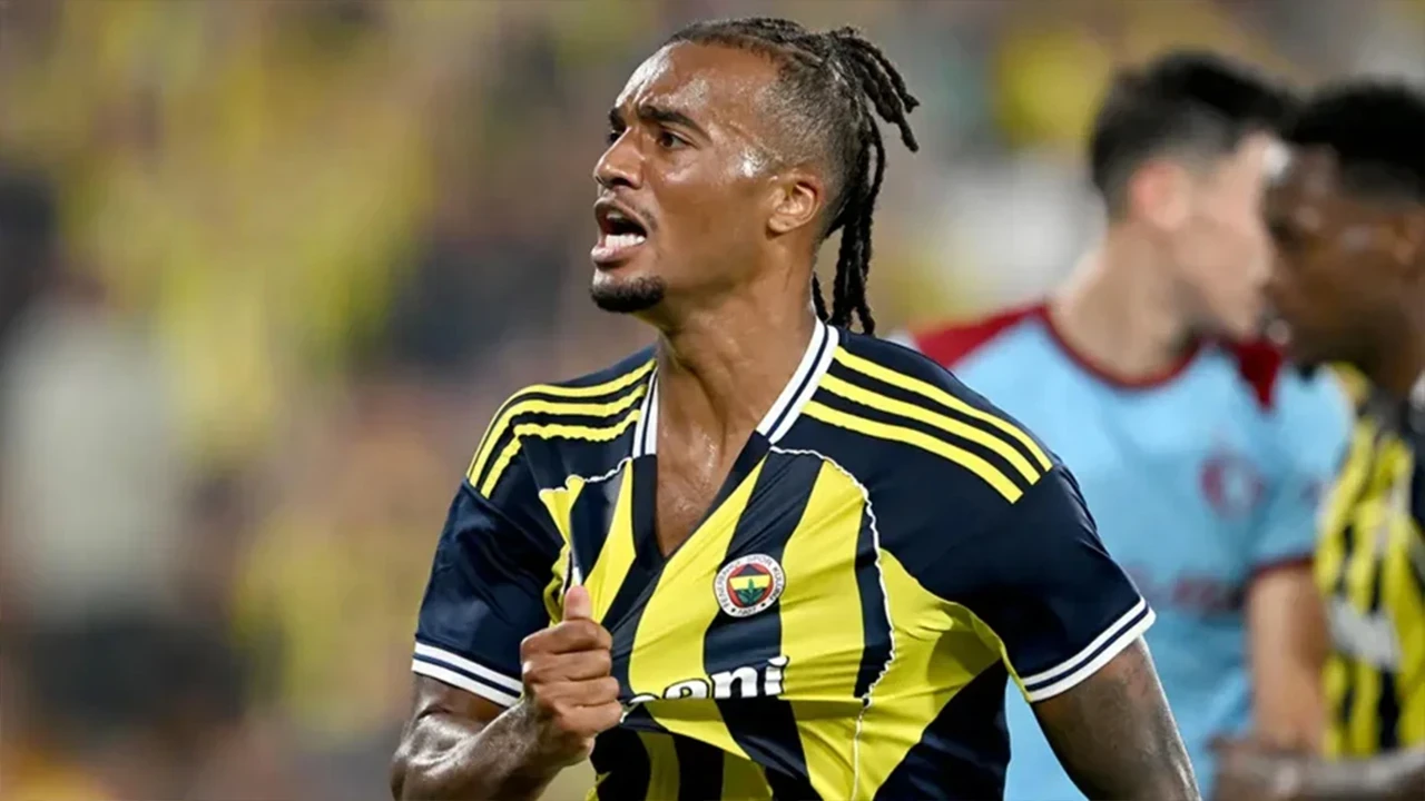 Fenerbahçeli oyuncuya Premier Lig'den teklif!