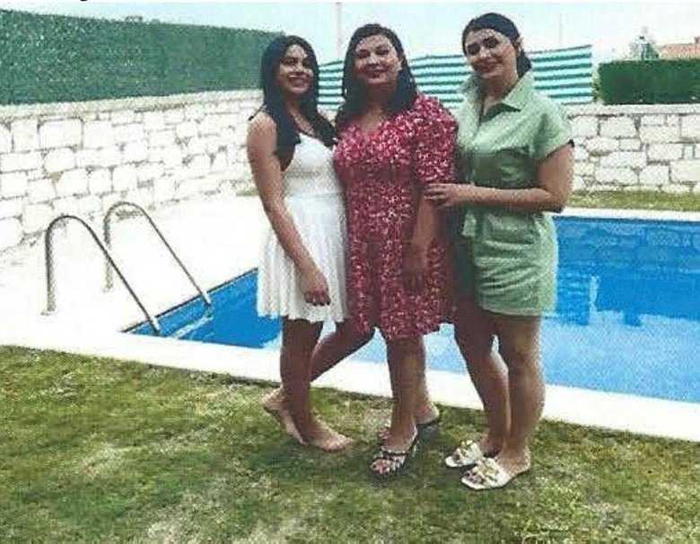 4 İspanyol dedektif uluslararası soyguncu Yasemin’in peşinde