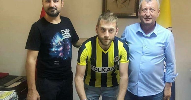 Menemenspor Halil İbrahim Sönmez’i transfer etti