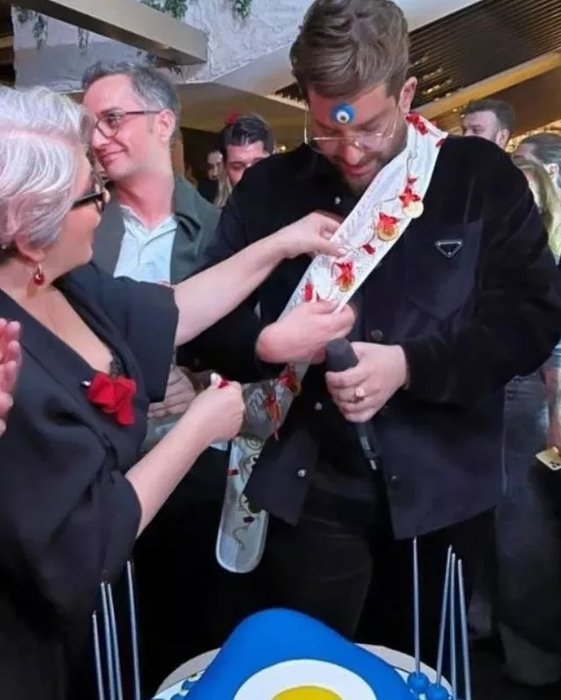 Enis Arıkan’ın kına gecesini aratmayan doğum günü!