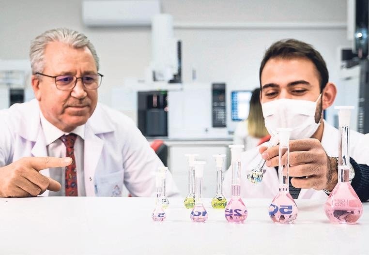 Ege Üniversitesi bilimin ısığında geleceğe ilerliyor