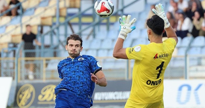 Menemen FK’da Kısa’nın inancı tam