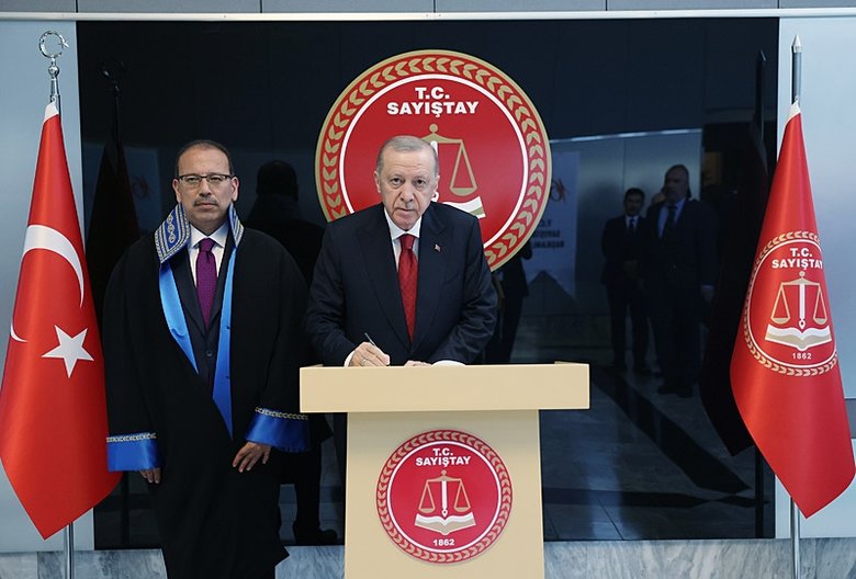 Başkan Erdoğan’dan yolsuzlukla mücadele mesajı: Hukuksuzluğun hesabı sorulur