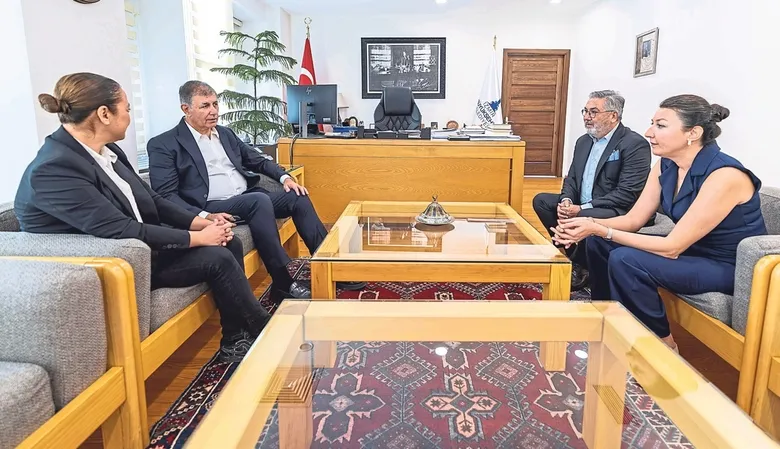 cemil-tugay-hizmeti-engellemeye-kalkan-cevabini-alir-1791956897823.jpeg