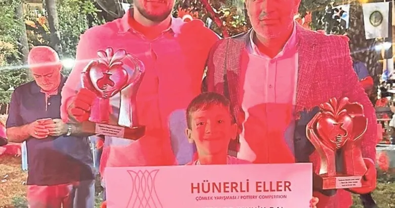 Çömlekçi ailesi ödüllere doymuyor