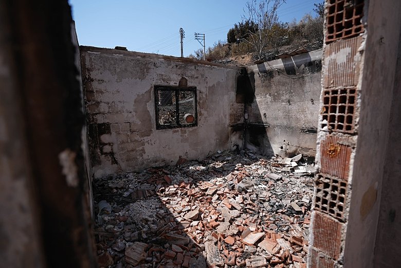 Evi 2 kez yanınca İzmir’e taşındı, yangından yine kaçamadı