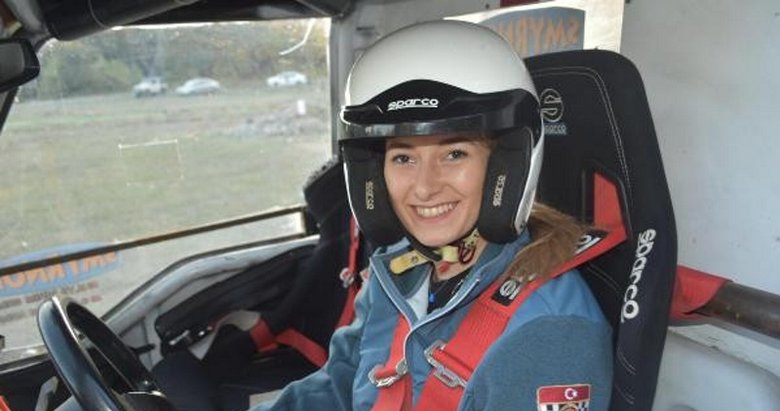 Kadınlar da basarır