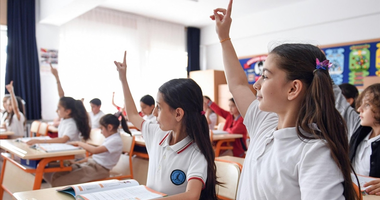 12 Haziran’da okullar tatil mi?