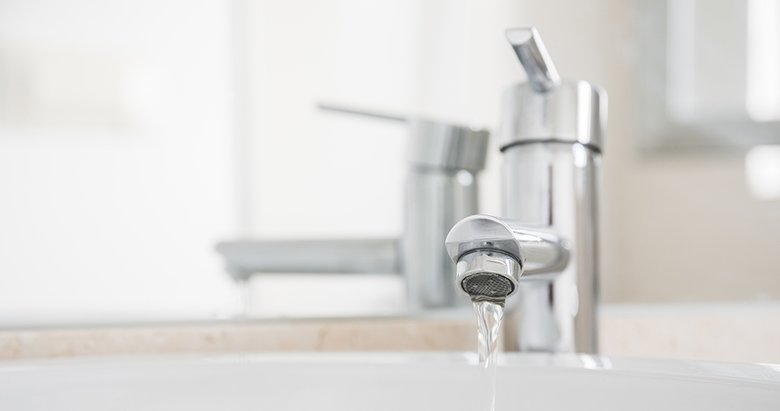 Izmir De Ana Su Borusu Patladi Gaziemir Karabaglar Ve Buca Da Sular Ne Zaman Gelecek Izmir Haberleri